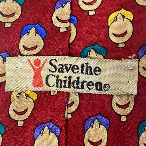 Matt LeBlanc Save the Children Silk Necktie Red Cartoon Tie Father's Day Gift - Picture 6 of 6